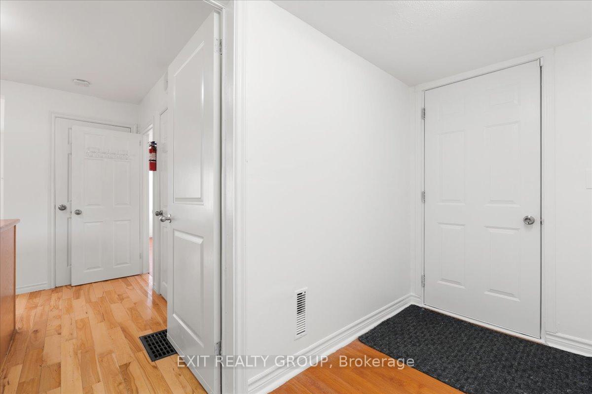 Photo 16 of 156 Catharine Street, Belleville, Belleville Ward — HOMEH