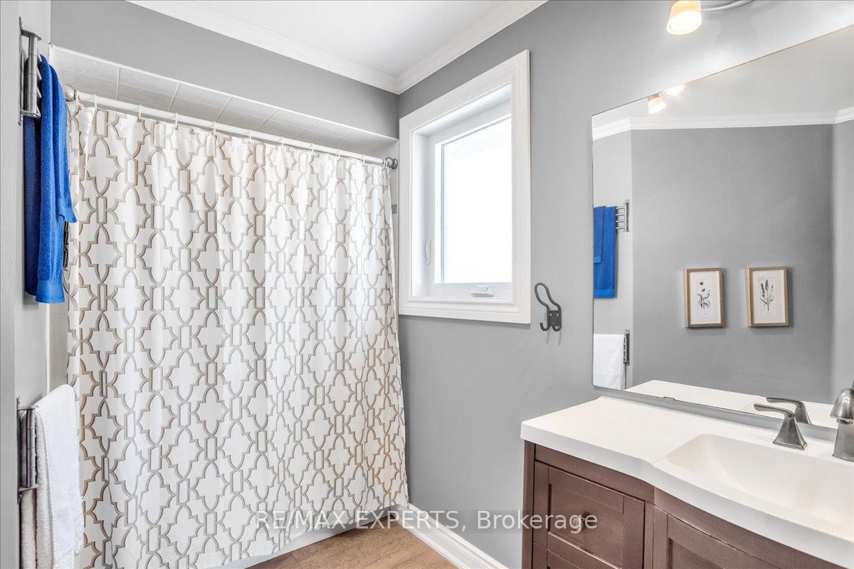 Photo 14 of 78 Joseph Crescent, Barrie, Painswick South — HOMEH
