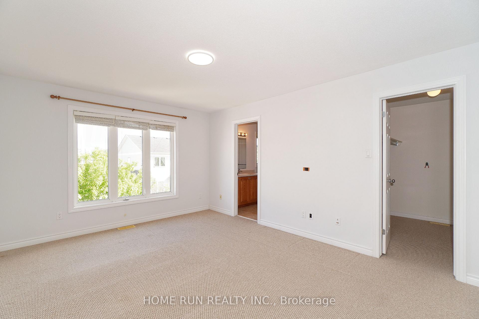 Photo 21 of 118 Tapestry Drive, Ottawa, Barrhaven - Strandherd — HOMEH