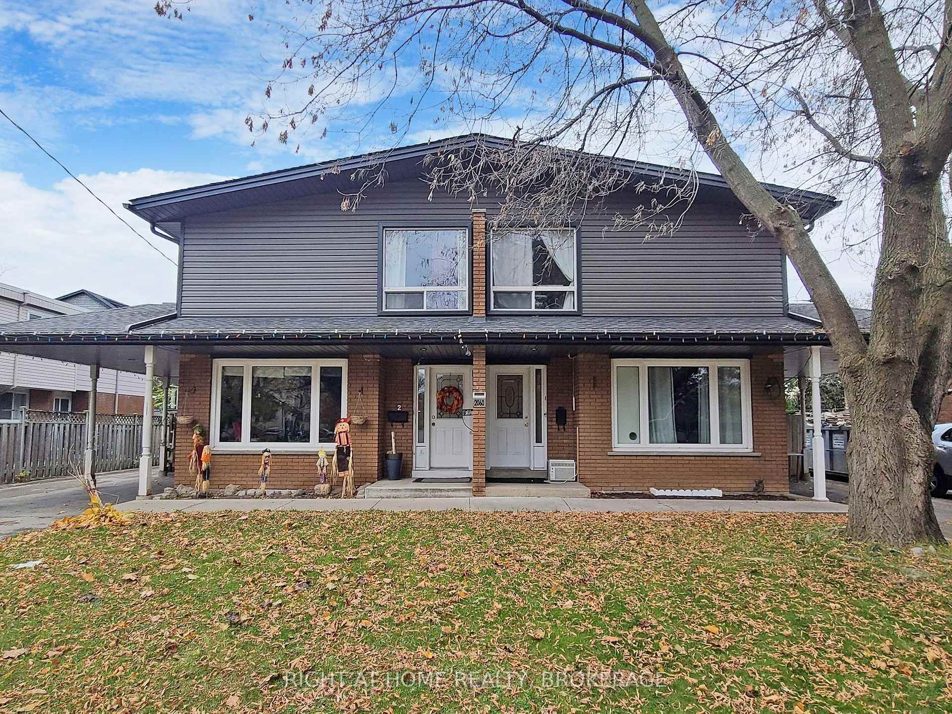 Photo 1 of Unit 3, 2060 Prospect Street, Burlington, Brant — HOMEH