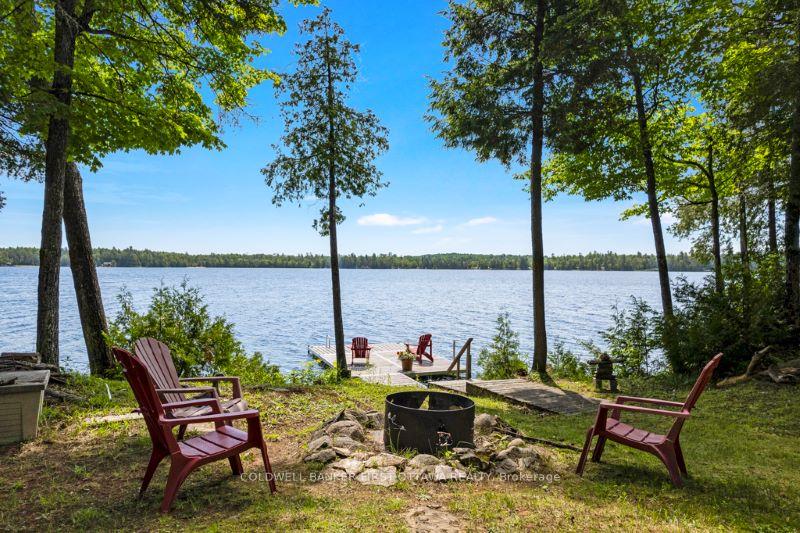 Photo 4 of 1215 Krings Lane, Frontenac, Frontenac North — HOMEH
