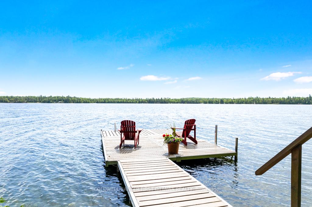 Photo 5 of 1215 Krings Lane, Frontenac, Frontenac North — HOMEH