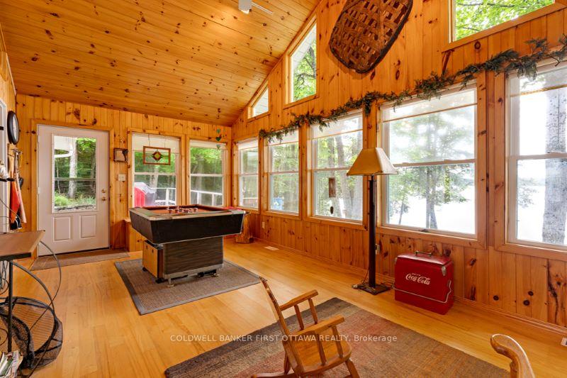 Photo 16 of 1215 Krings Lane, Frontenac, Frontenac North — HOMEH