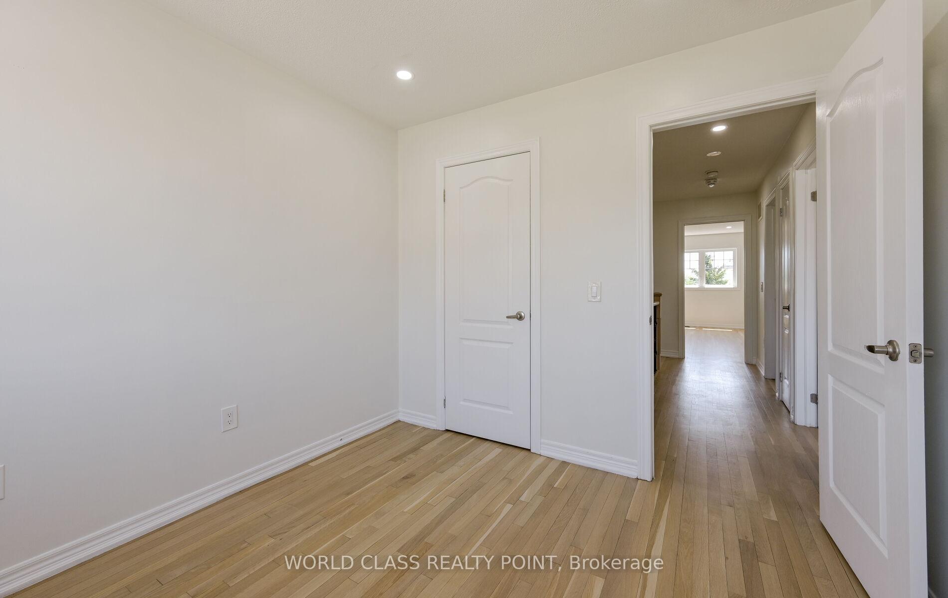 Photo 17 of 6 Davenfield Circle, Brampton, Bram East — HOMEH