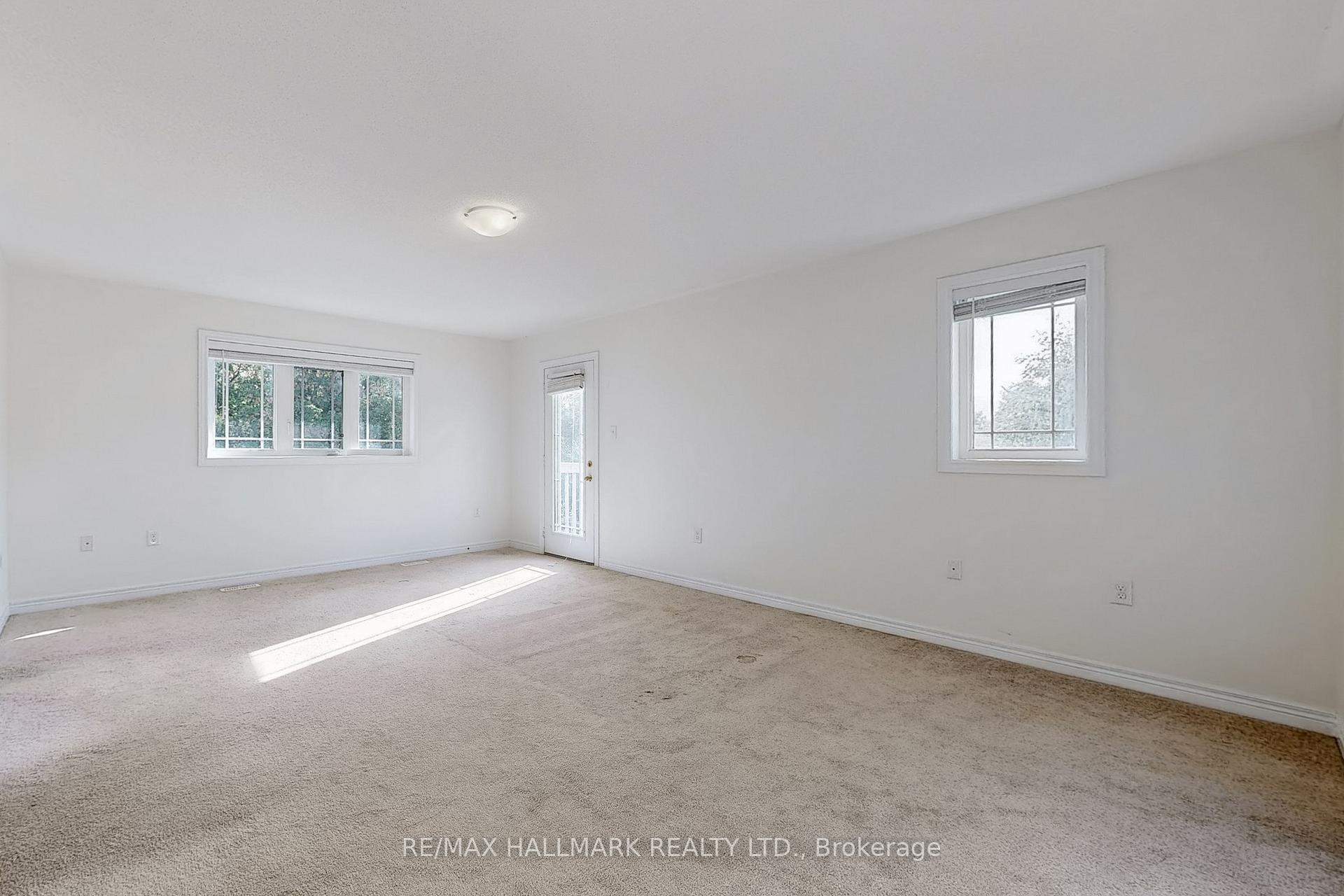 Photo 20 of 41 Mackenzie Court, Georgina, Keswick North — HOMEH