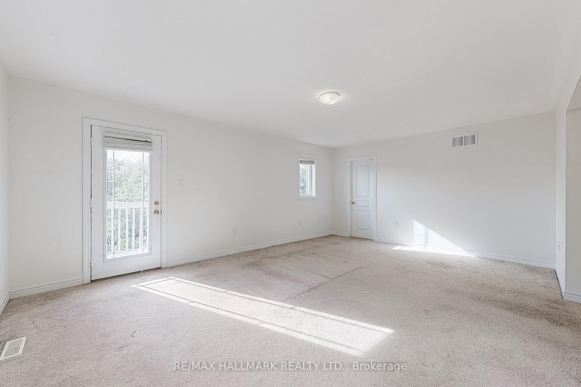 Photo 22 of 41 Mackenzie Court, Georgina, Keswick North — HOMEH