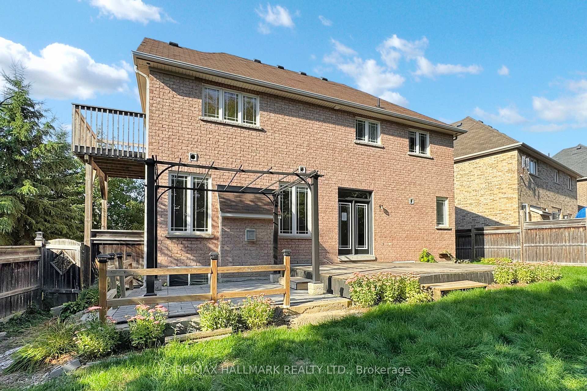 Photo 42 of 41 Mackenzie Court, Georgina, Keswick North — HOMEH