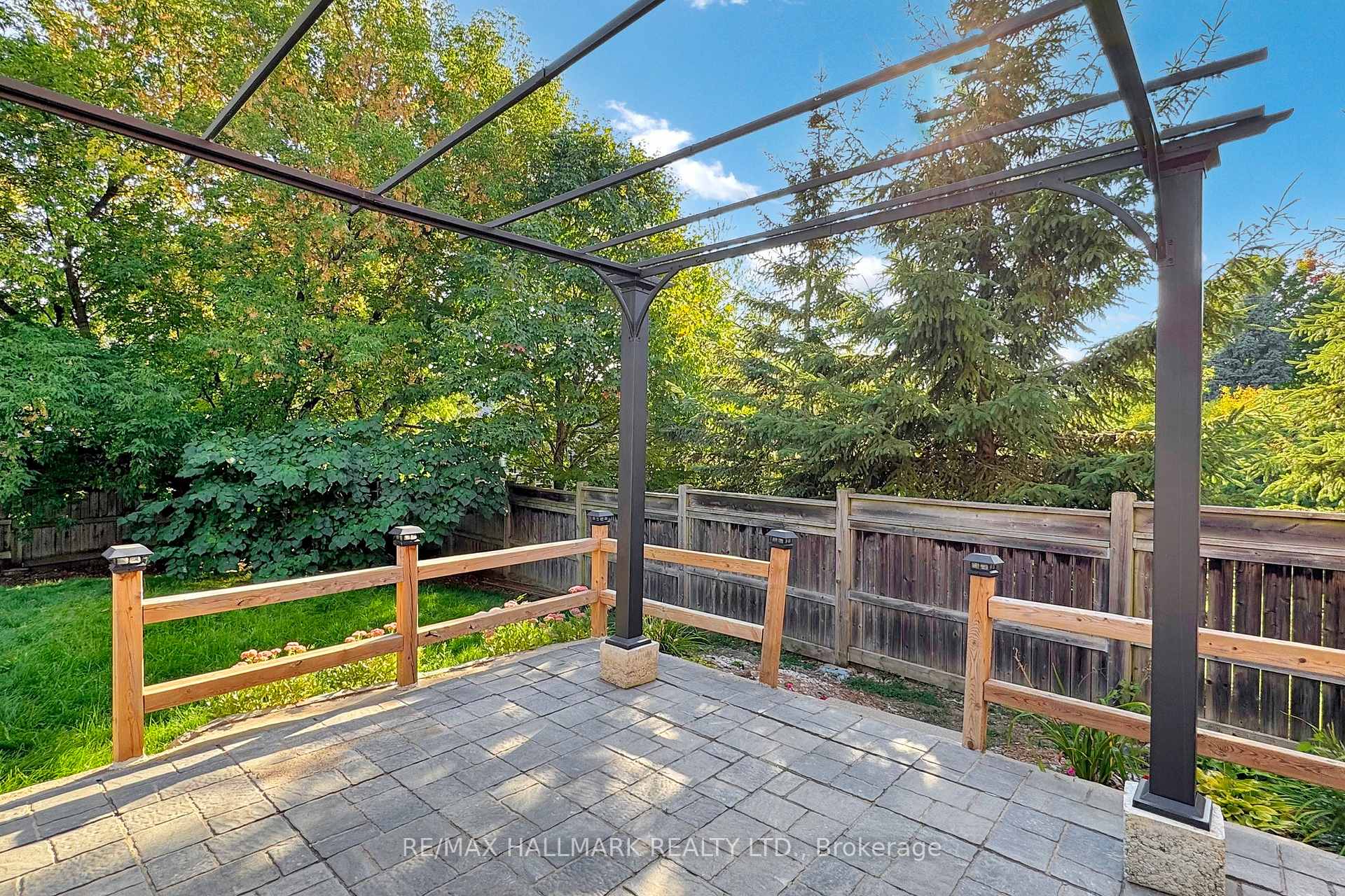 Photo 45 of 41 Mackenzie Court, Georgina, Keswick North — HOMEH