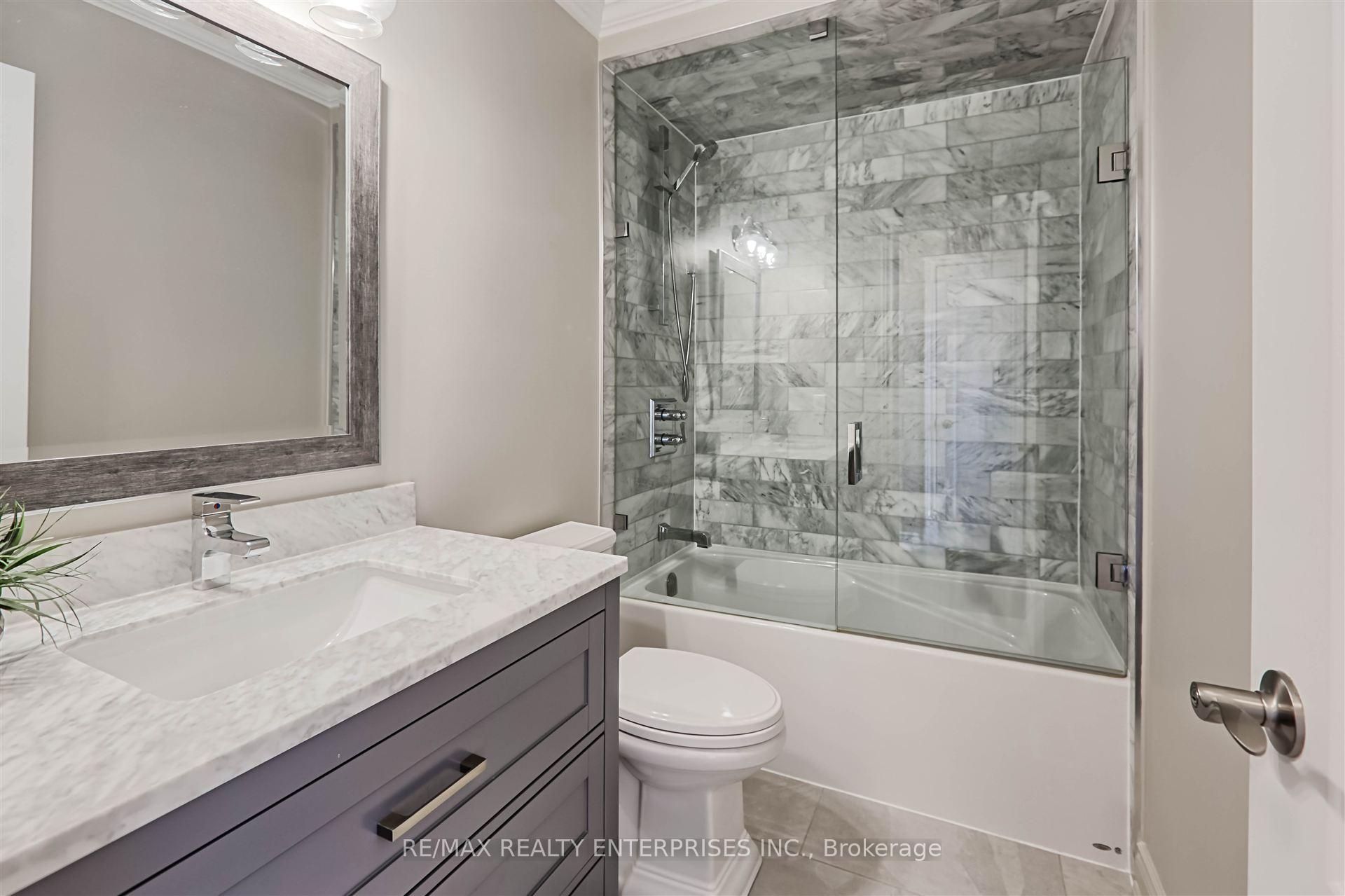 Photo 17 of 53 Gray Park Drive, Caledon, Bolton West — HOMEH