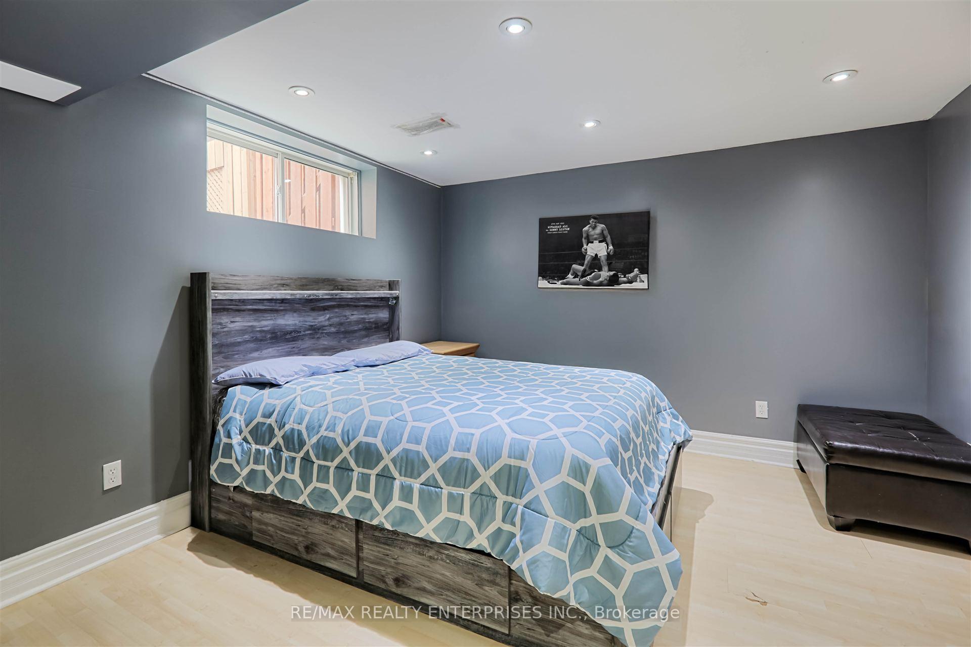 Photo 21 of 53 Gray Park Drive, Caledon, Bolton West — HOMEH