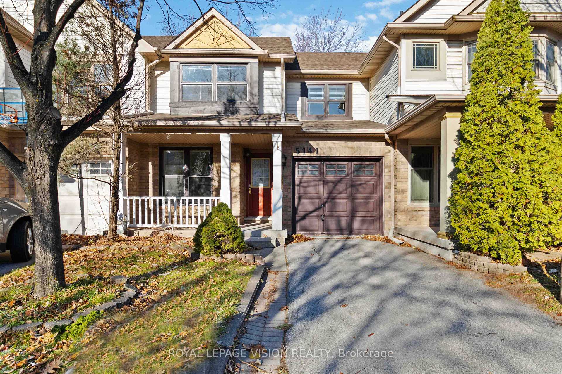 Photo 1 of 5141 Brada Crescent, Burlington, Orchard — HOMEH