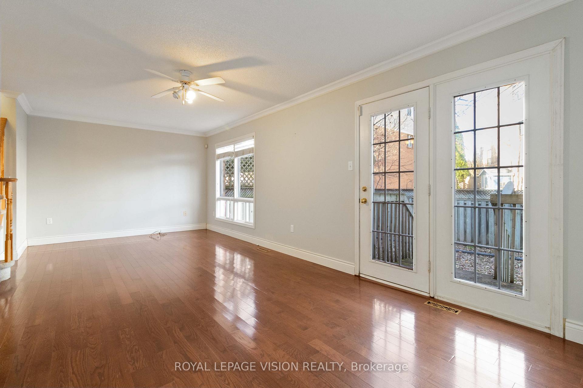 Photo 12 of 5141 Brada Crescent, Burlington, Orchard — HOMEH