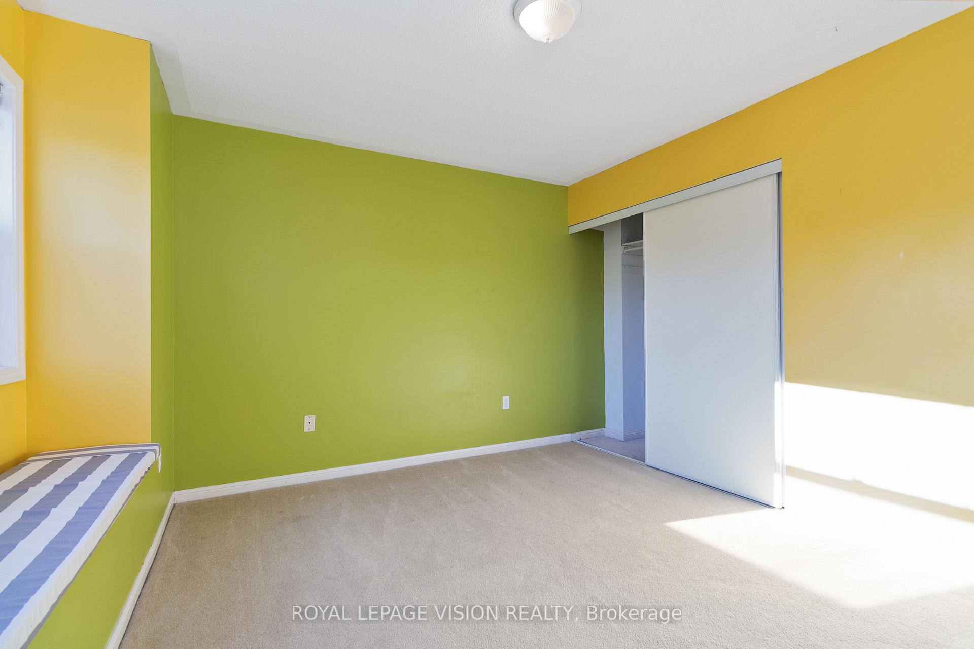 Photo 15 of 5141 Brada Crescent, Burlington, Orchard — HOMEH