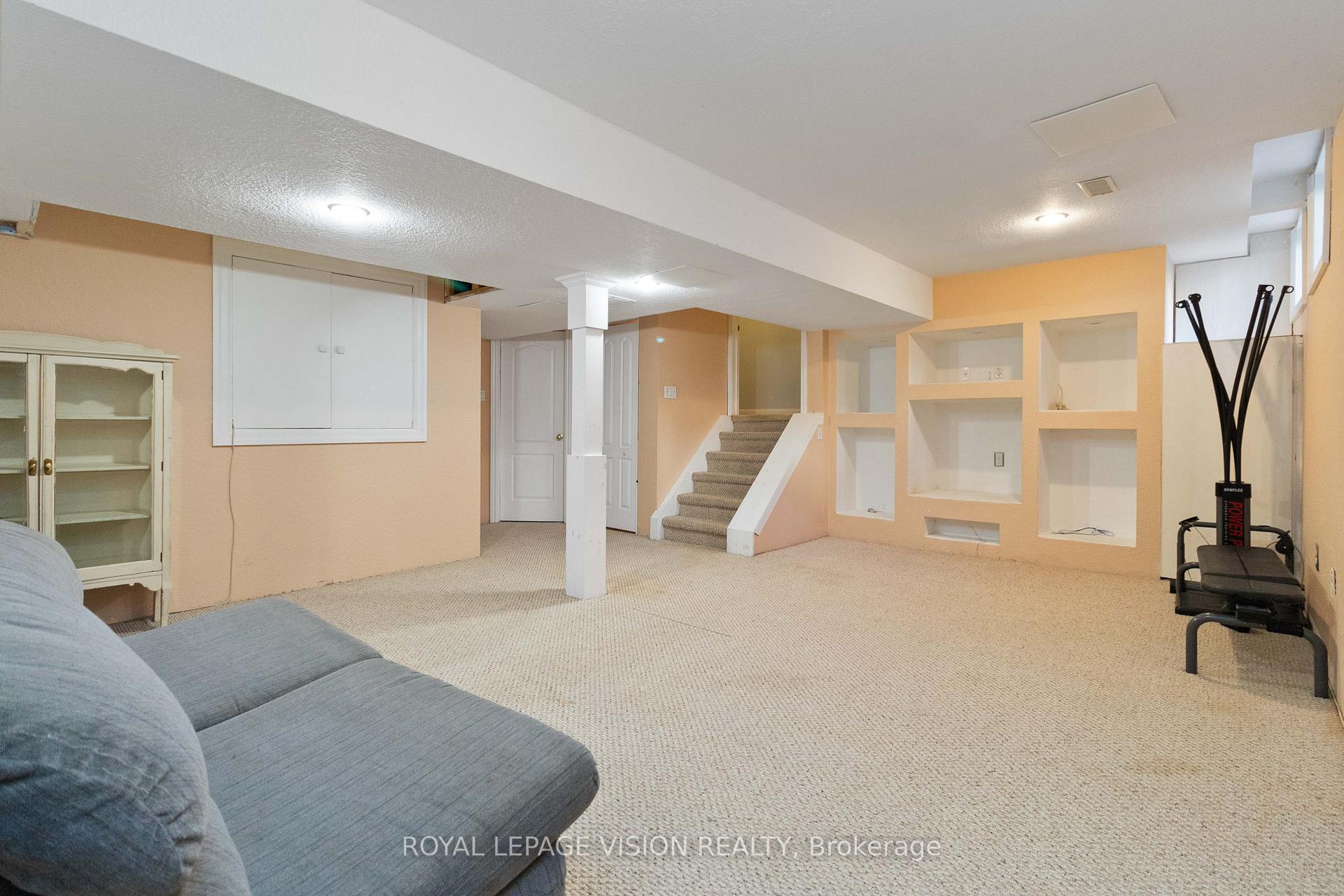 Photo 23 of 5141 Brada Crescent, Burlington, Orchard — HOMEH