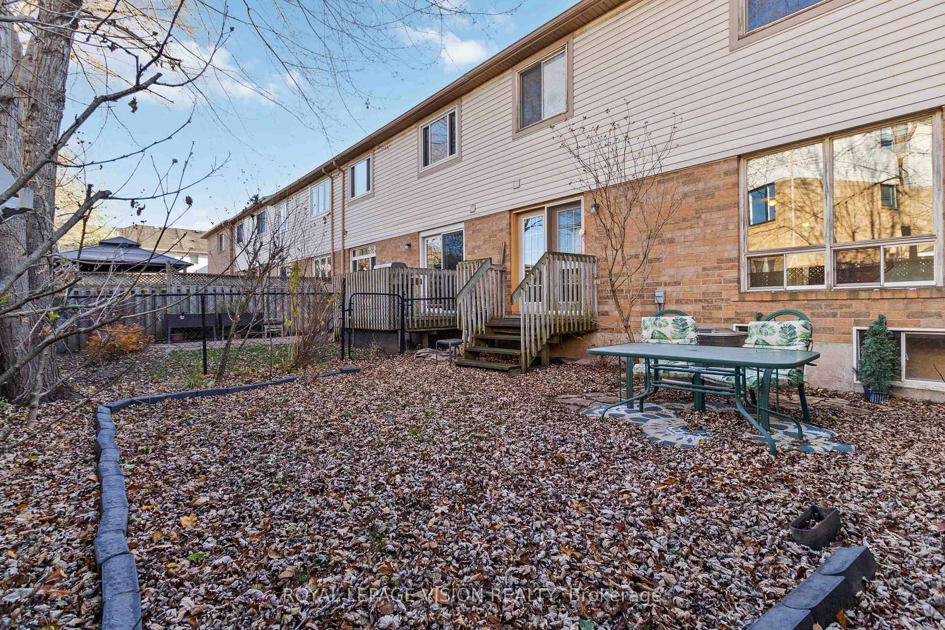 Photo 29 of 5141 Brada Crescent, Burlington, Orchard — HOMEH