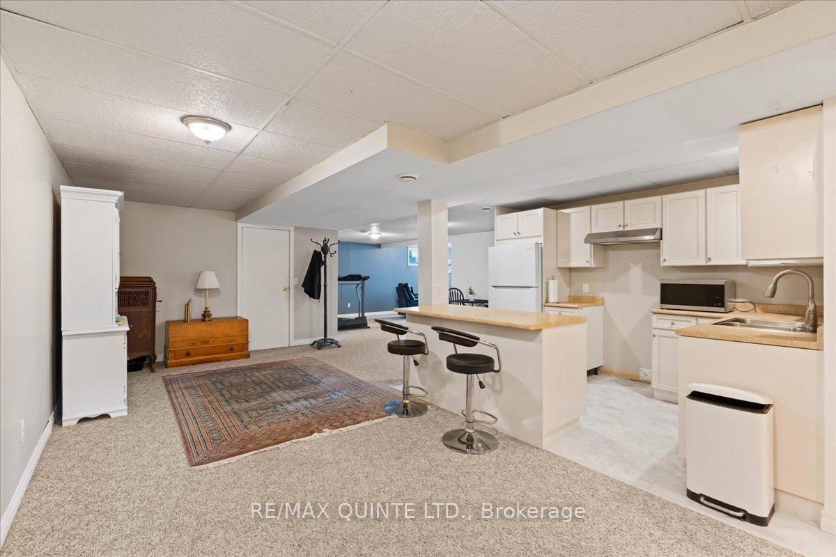 Photo 25 of 33 Alder Court, Belleville, Belleville Ward — HOMEH