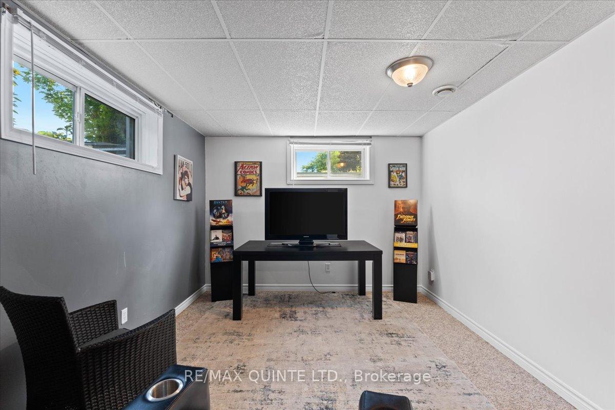 Photo 31 of 33 Alder Court, Belleville, Belleville Ward — HOMEH