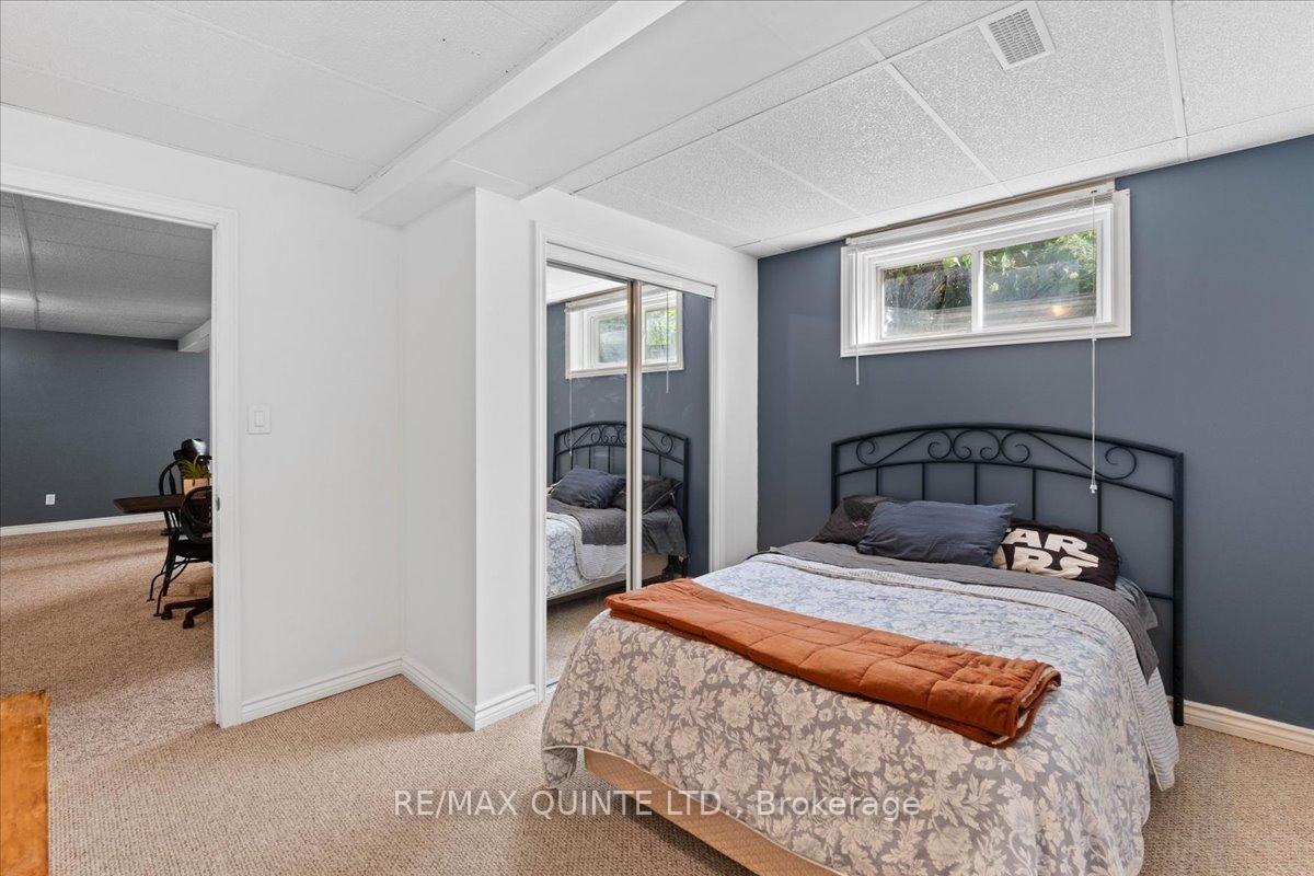 Photo 36 of 33 Alder Court, Belleville, Belleville Ward — HOMEH