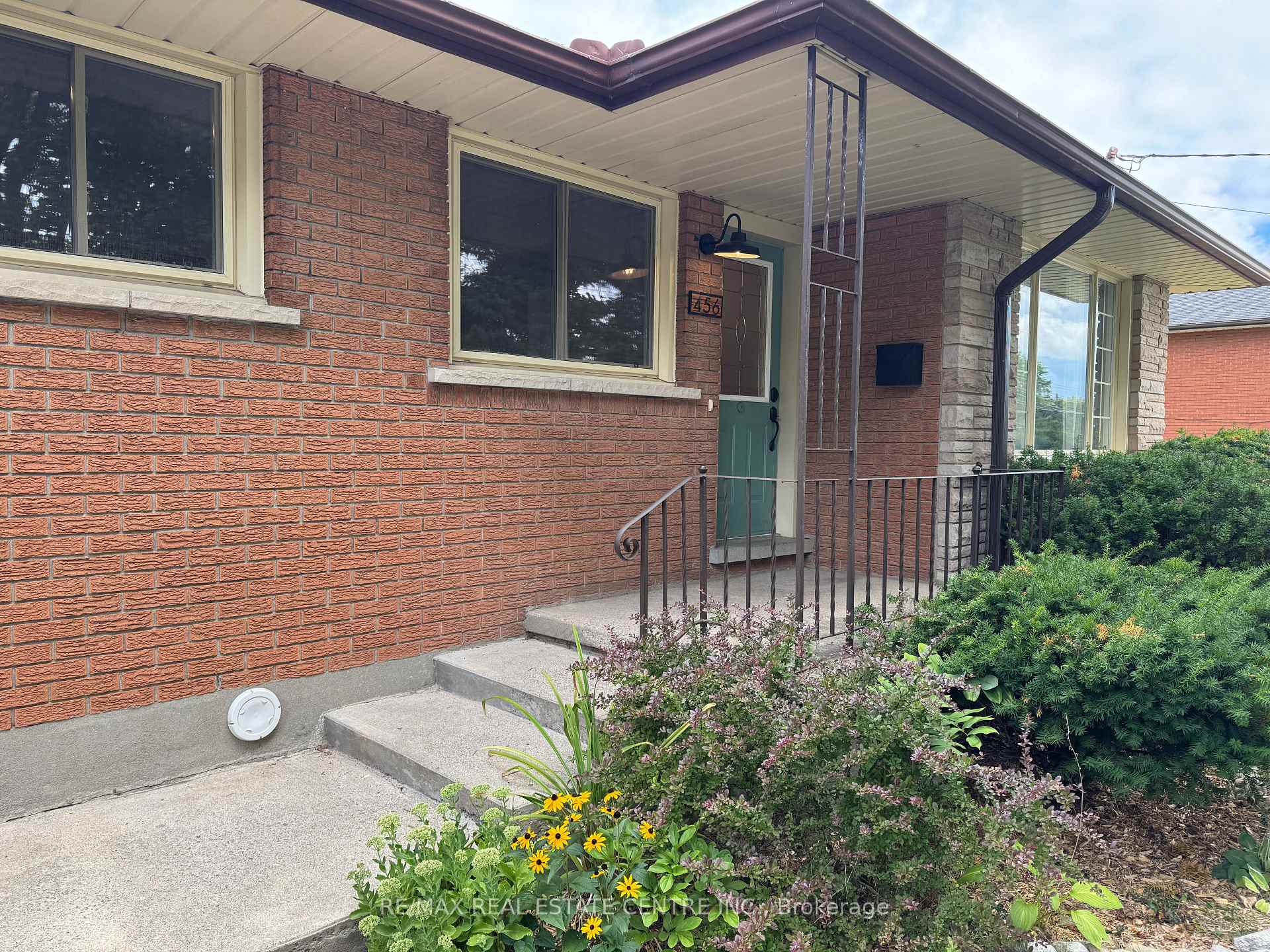 Photo 2 of Unit Main, 456 Speedvale ( Main ) Avenue E, Guelph, Riverside Park — HOMEH