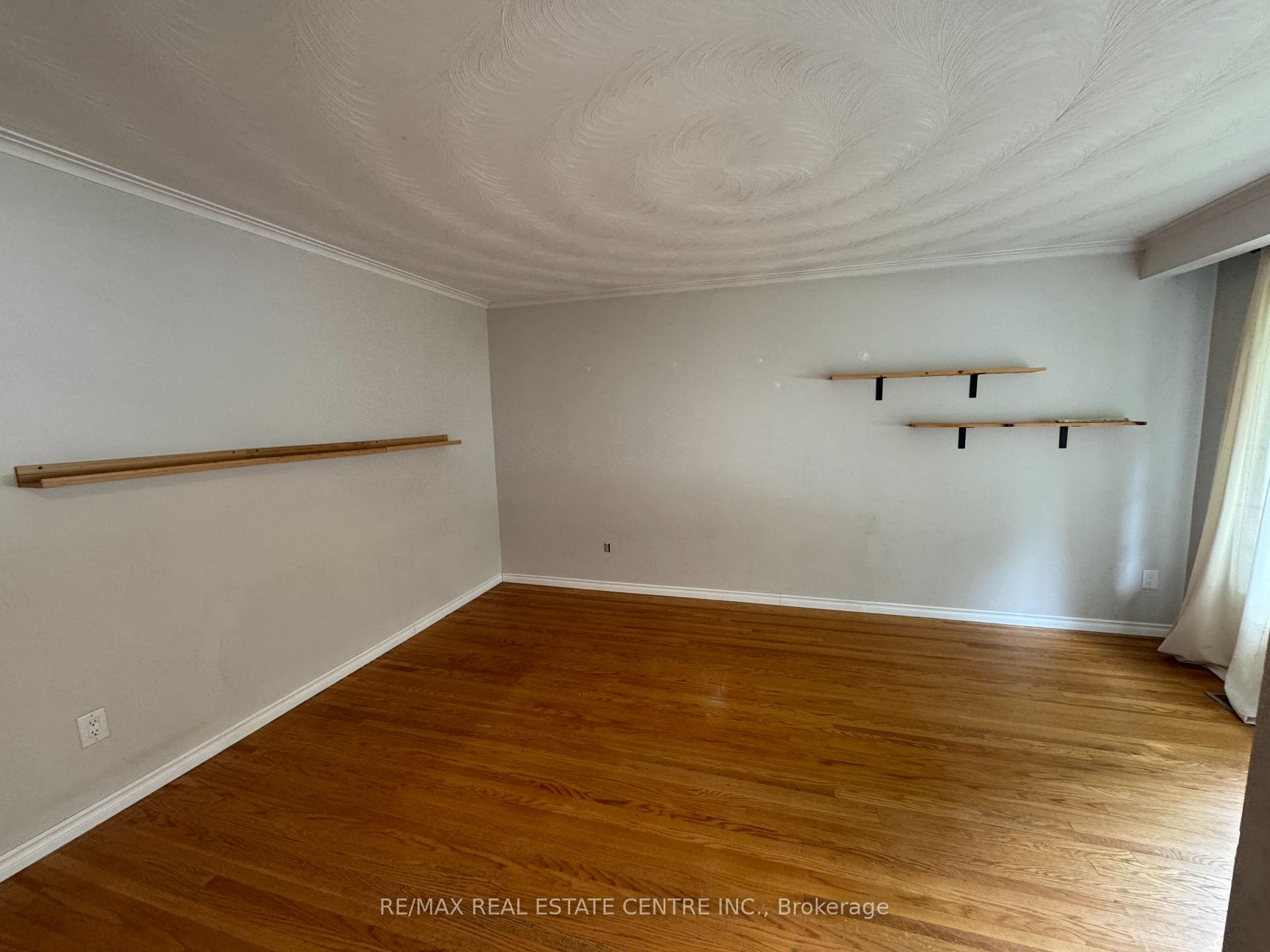 Photo 8 of Unit Main, 456 Speedvale ( Main ) Avenue E, Guelph, Riverside Park — HOMEH
