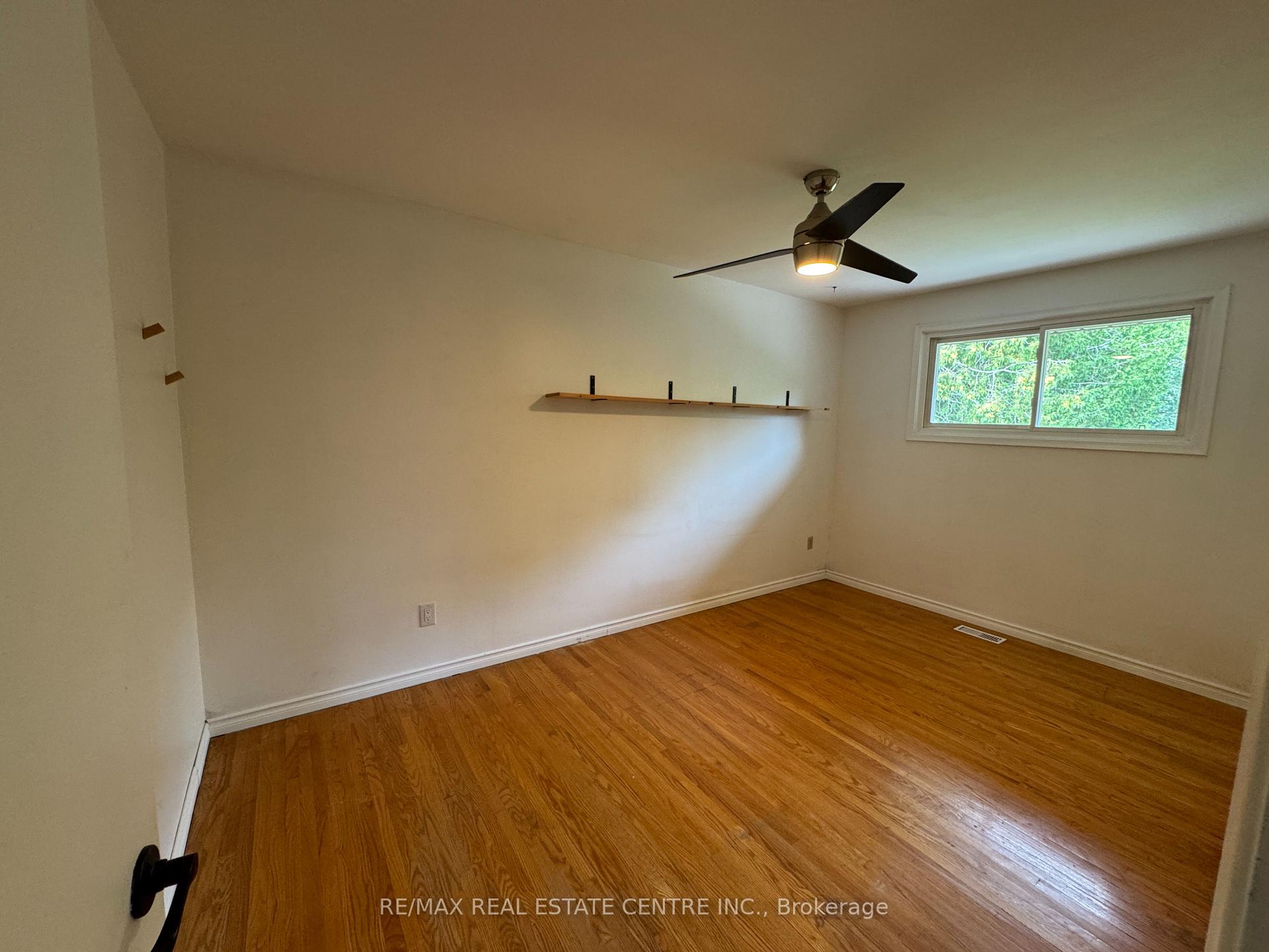 Photo 12 of Unit Main, 456 Speedvale ( Main ) Avenue E, Guelph, Riverside Park — HOMEH