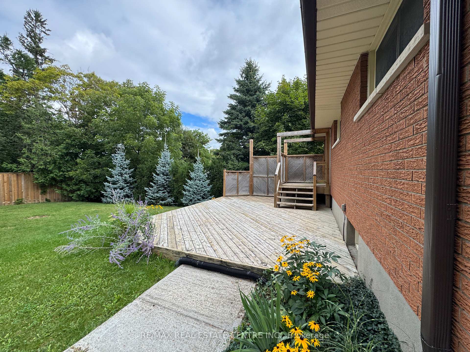 Photo 27 of Unit Main, 456 Speedvale ( Main ) Avenue E, Guelph, Riverside Park — HOMEH