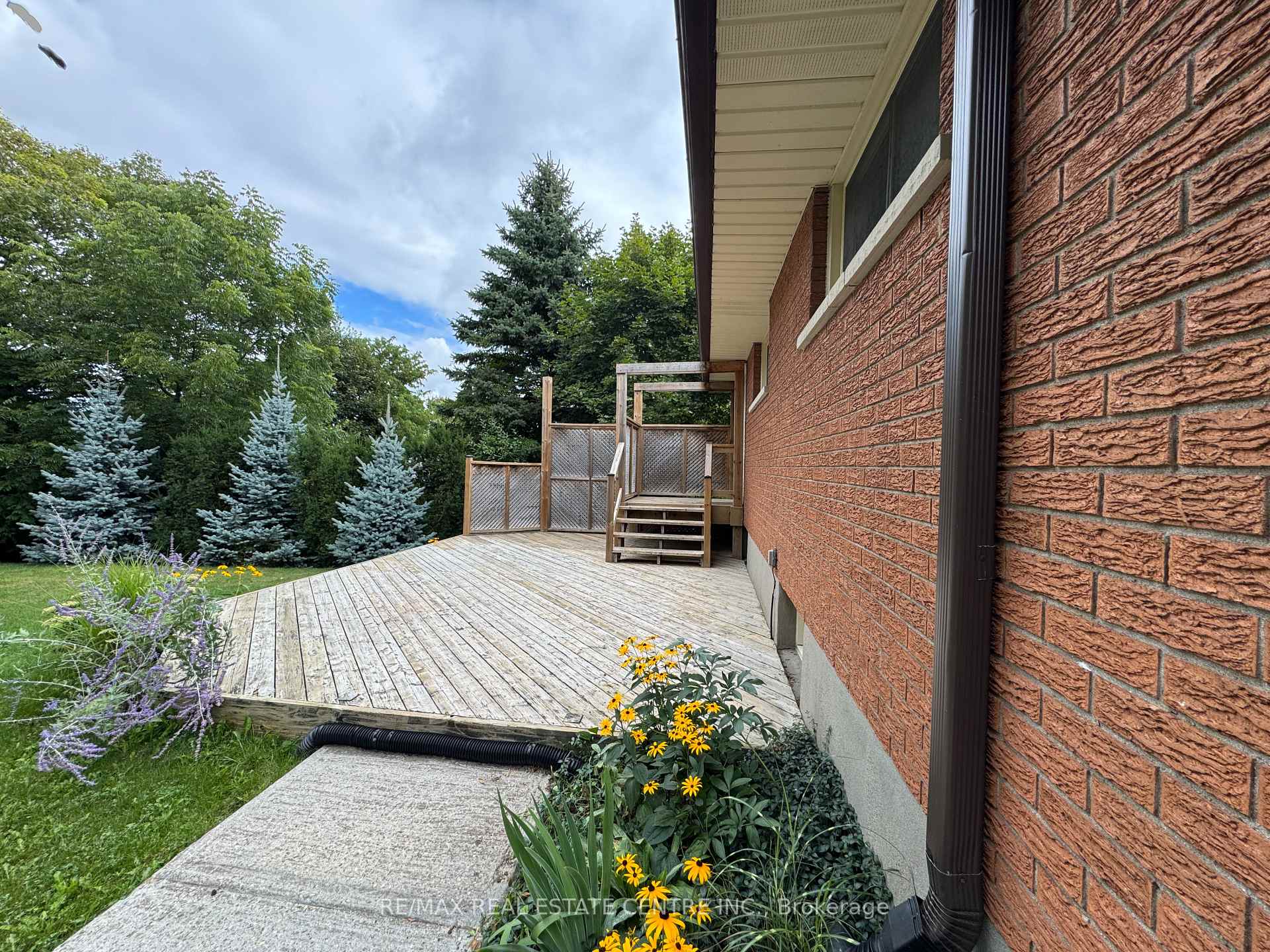 Photo 29 of Unit Main, 456 Speedvale ( Main ) Avenue E, Guelph, Riverside Park — HOMEH