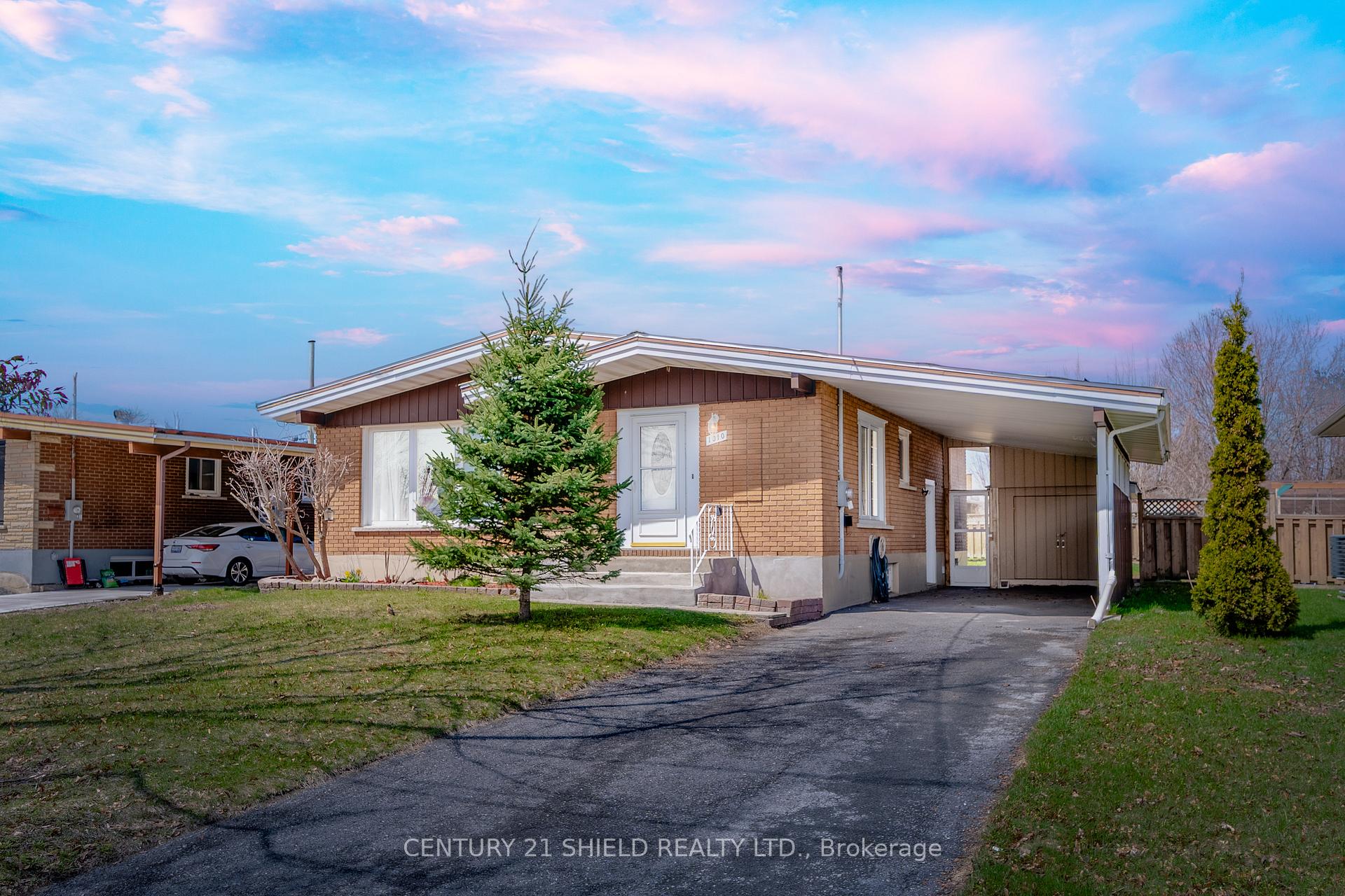 Photo 1 of 1010 Lasalle Road, Cornwall — HOMEH