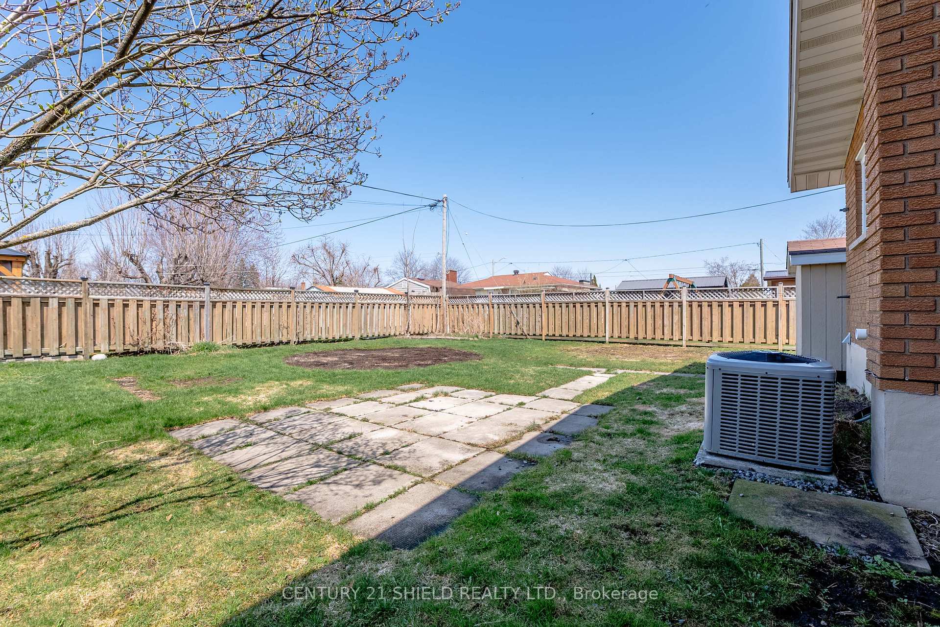 Photo 10 of 1010 Lasalle Road, Cornwall — HOMEH