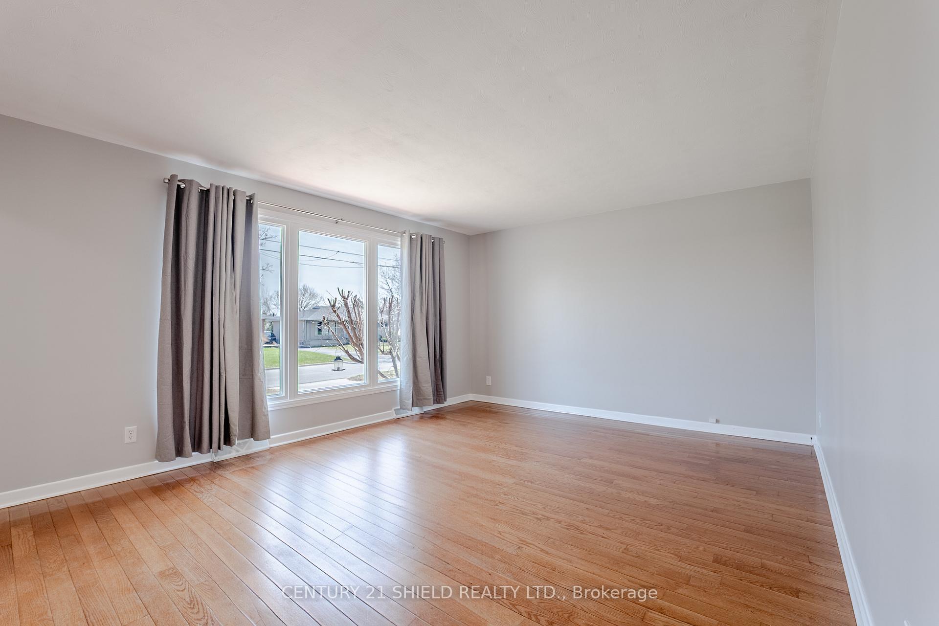 Photo 13 of 1010 Lasalle Road, Cornwall — HOMEH