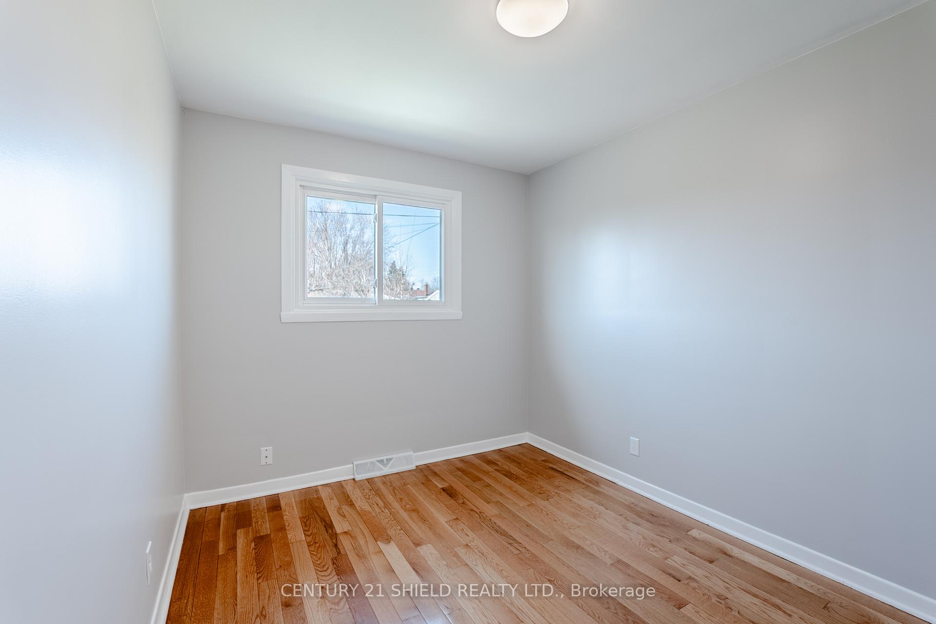 Photo 26 of 1010 Lasalle Road, Cornwall — HOMEH