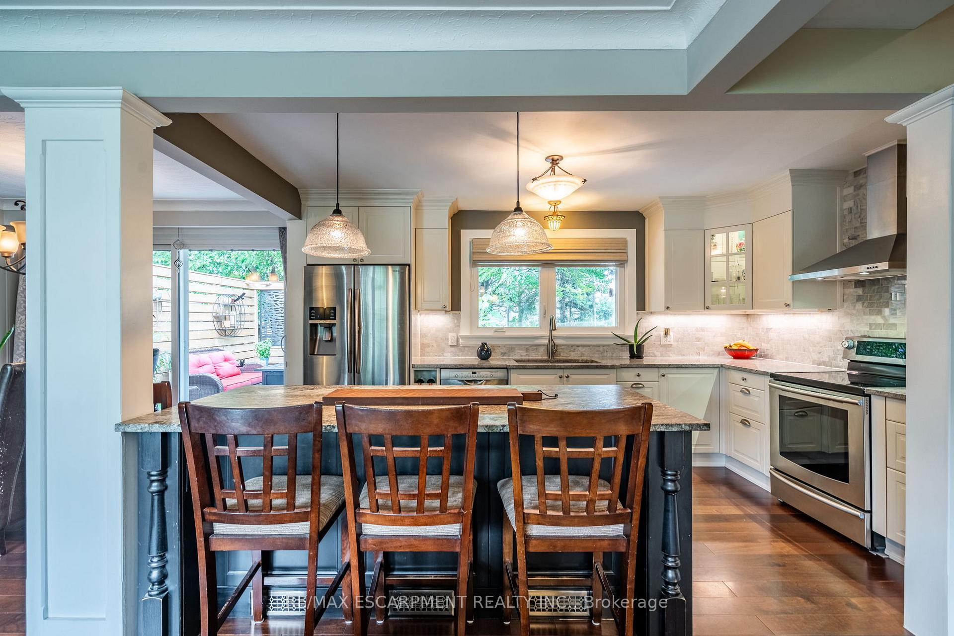Photo 4 of 538 Mayzel Road, Burlington, Brant — HOMEH