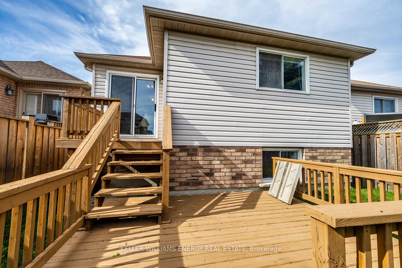 Photo 32 of 3 Willey Drive, Clarington, Bowmanville — HOMEH