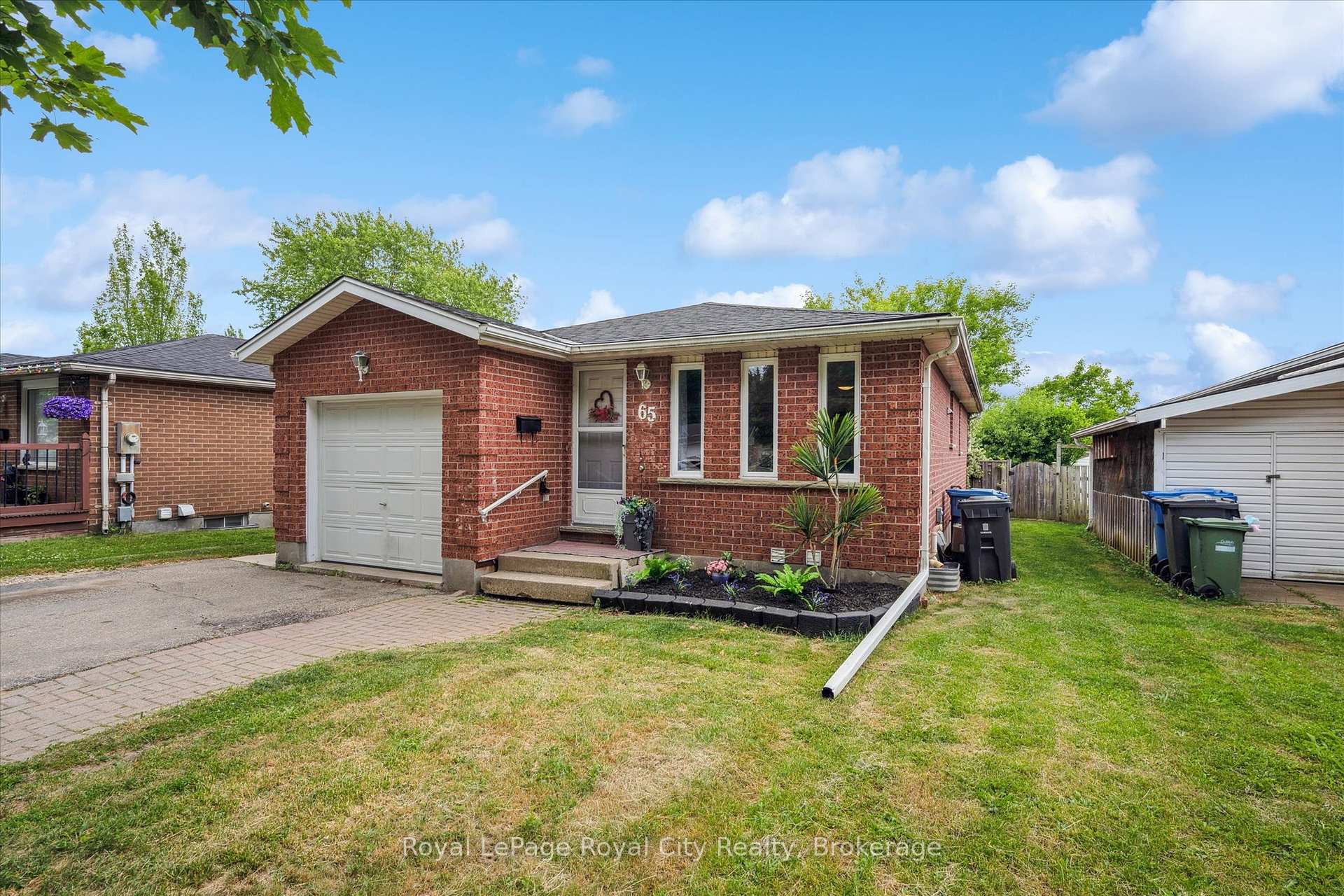 Photo 4 of 65 Eastview Road, Guelph, Grange Road — HOMEH