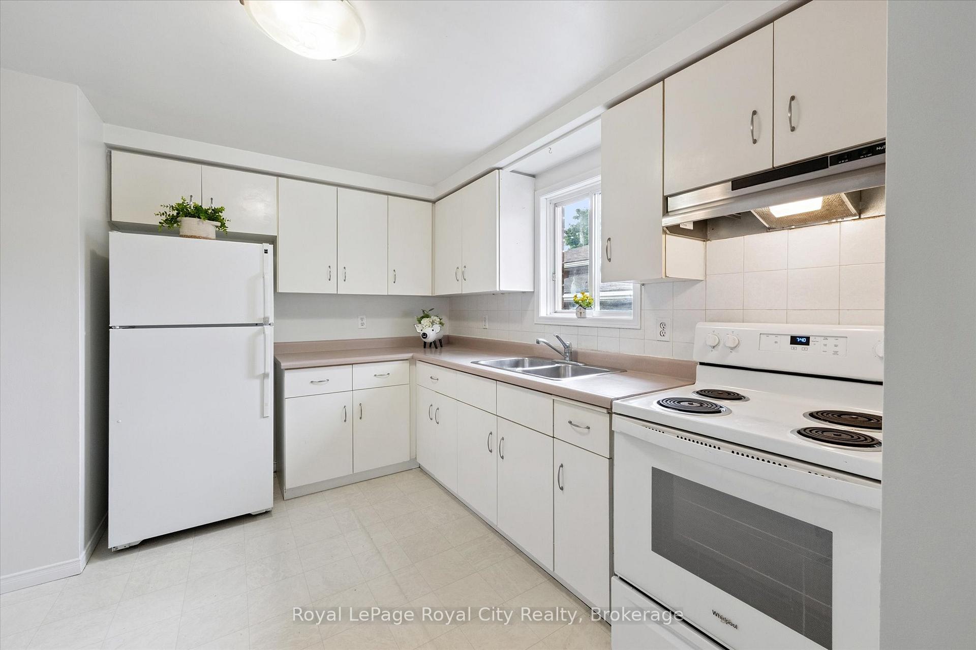Photo 11 of 65 Eastview Road, Guelph, Grange Road — HOMEH