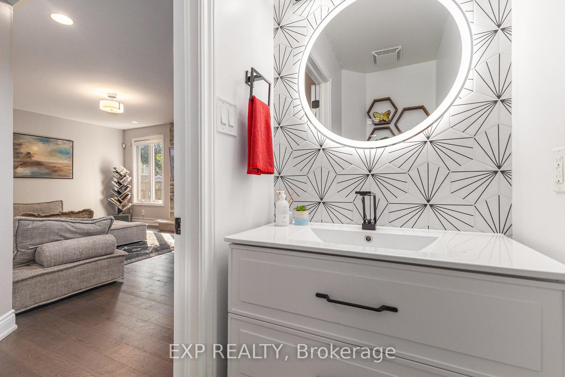 Photo 16 of 324 Stoneway Drive, Ottawa, Barrhaven East — HOMEH