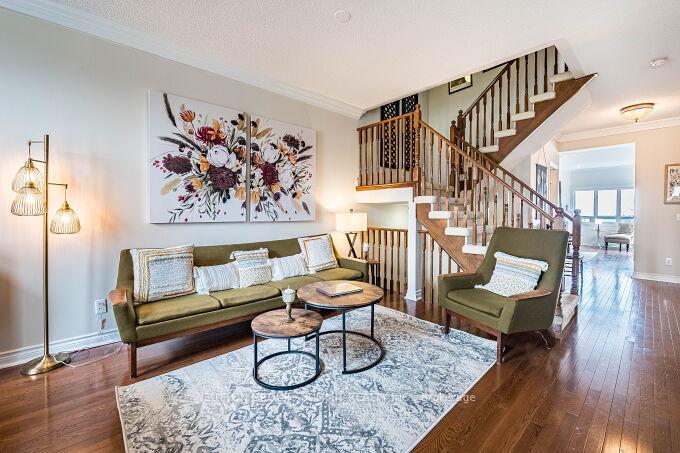 Photo 8 of 42 Morrison Crescent, Grimsby, Grimsby Beach — HOMEH