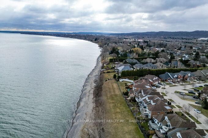 Photo 43 of 42 Morrison Crescent, Grimsby, Grimsby Beach — HOMEH