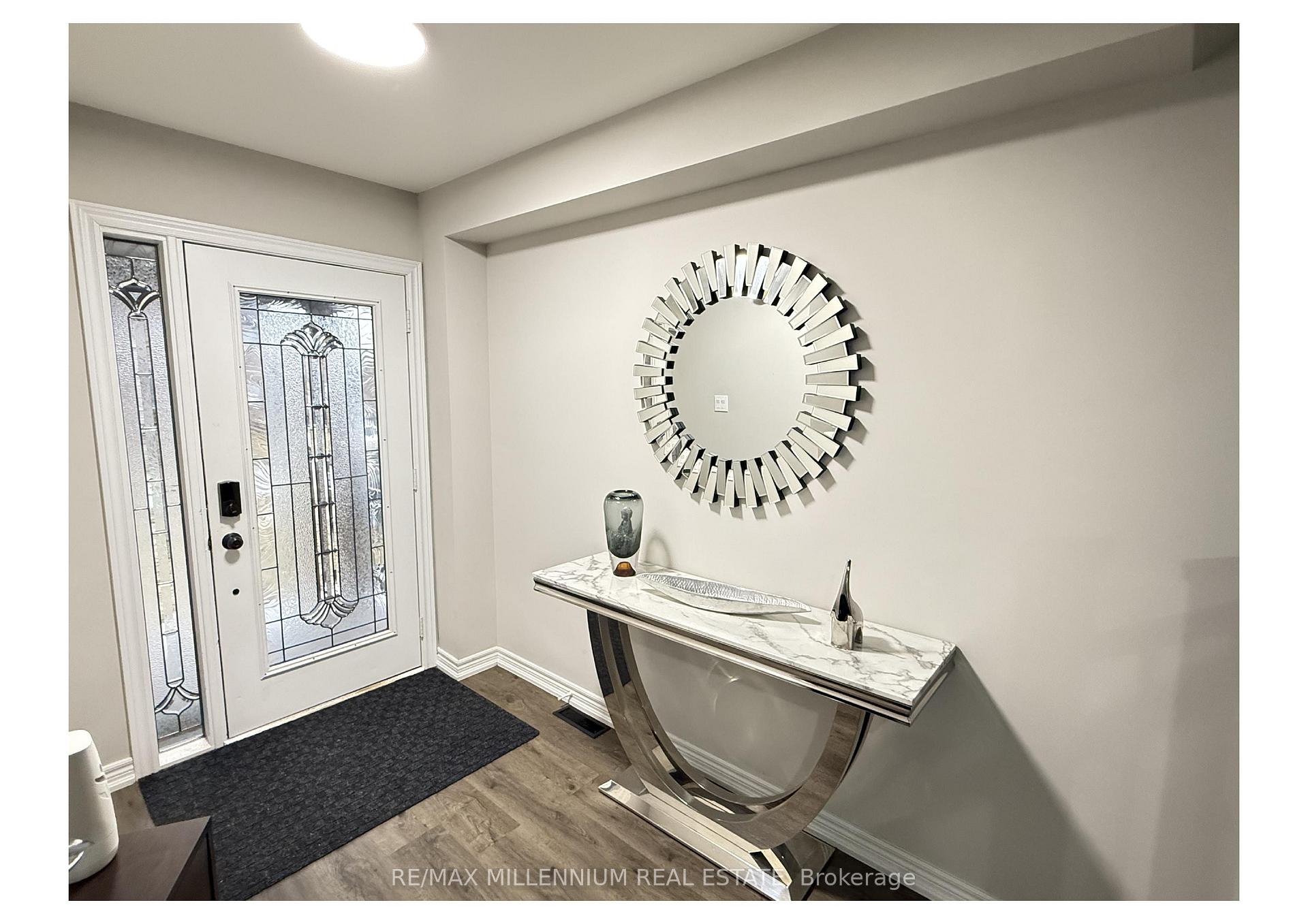 Photo 3 of 77 Emily Carr Crescent, Caledon, Bolton West — HOMEH