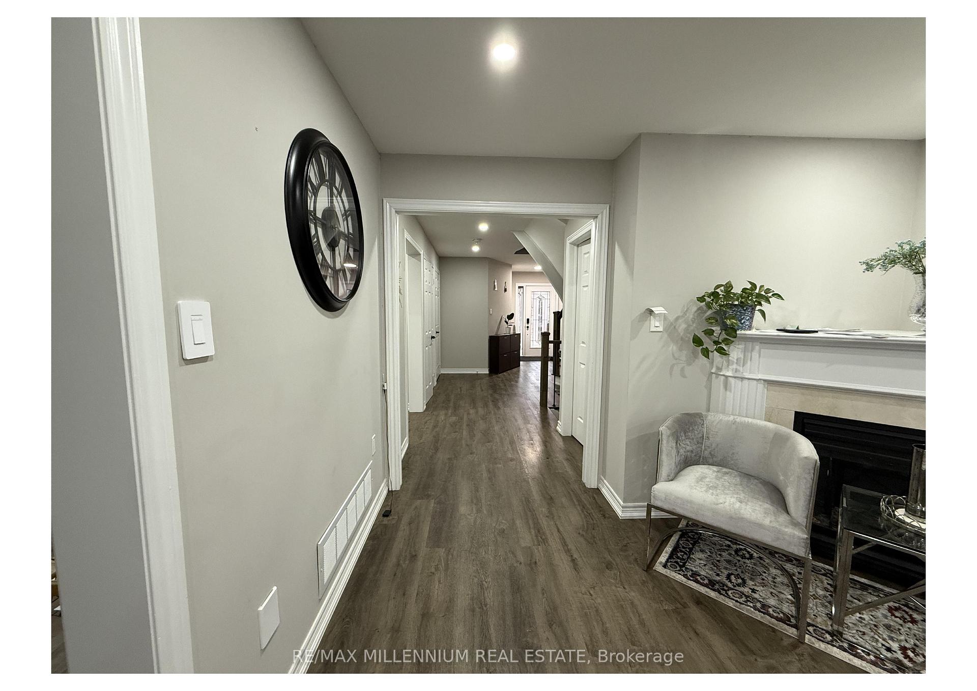 Photo 9 of 77 Emily Carr Crescent, Caledon, Bolton West — HOMEH