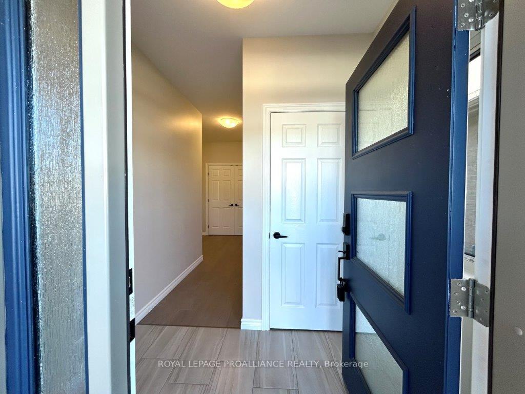 Photo 2 of 118 Athabaska Drive, Belleville, Thurlow Ward — HOMEH
