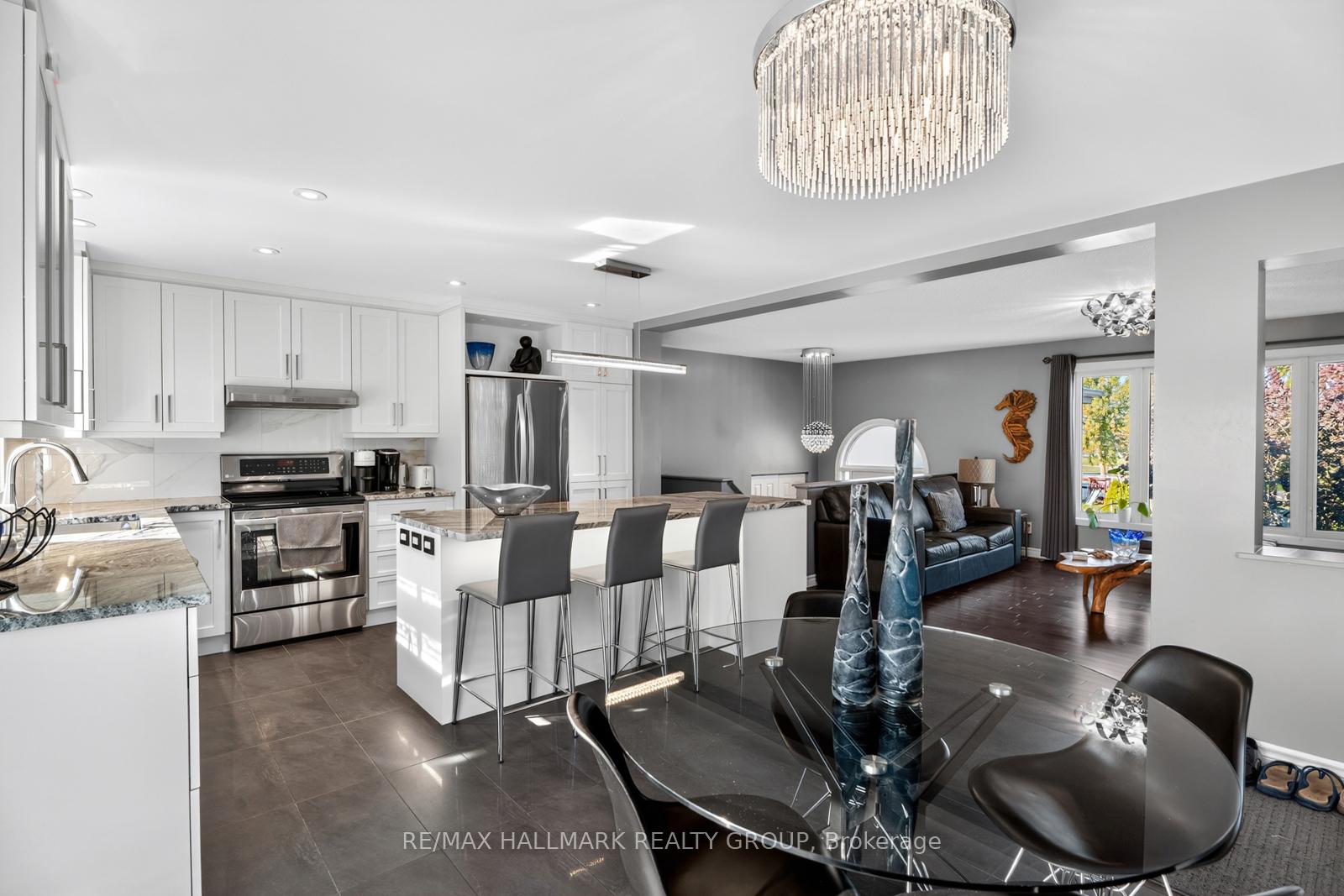 Photo 14 of 2851 Glenwood Drive, Ottawa, Metcalfe — HOMEH