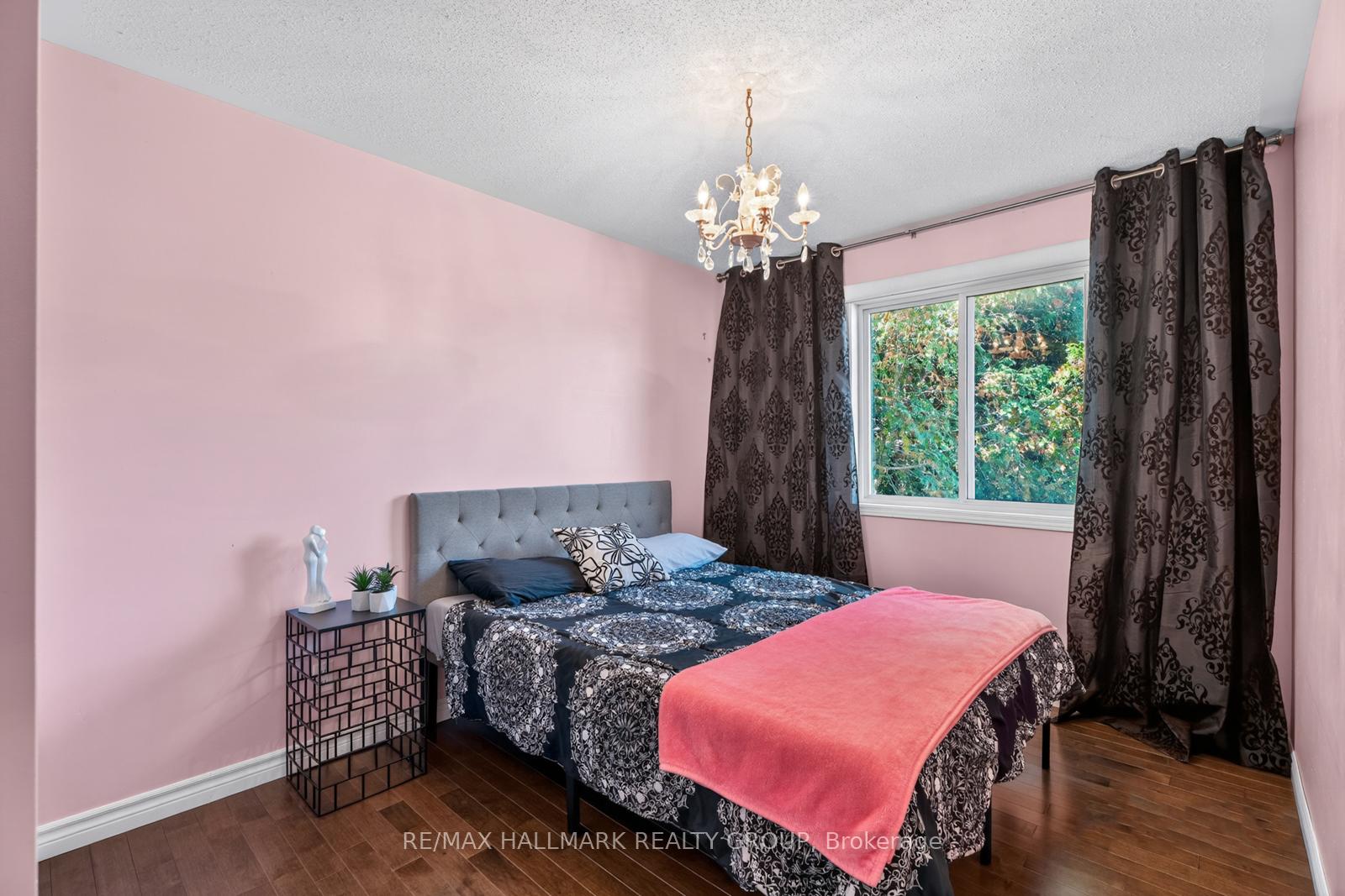 Photo 24 of 2851 Glenwood Drive, Ottawa, Metcalfe — HOMEH