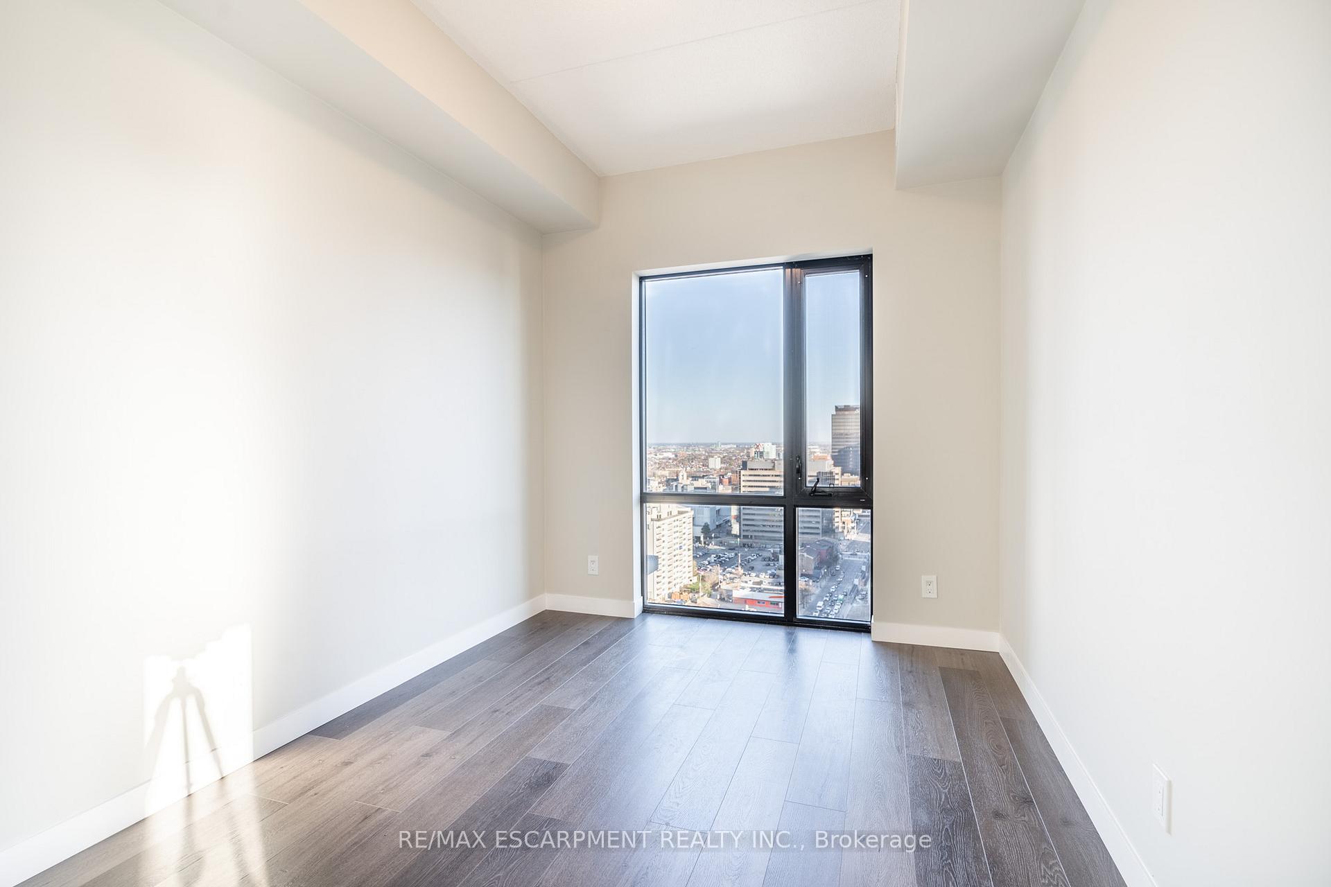 Photo 4 of Unit 2014, 15 Queen Street S, Hamilton, Central — HOMEH