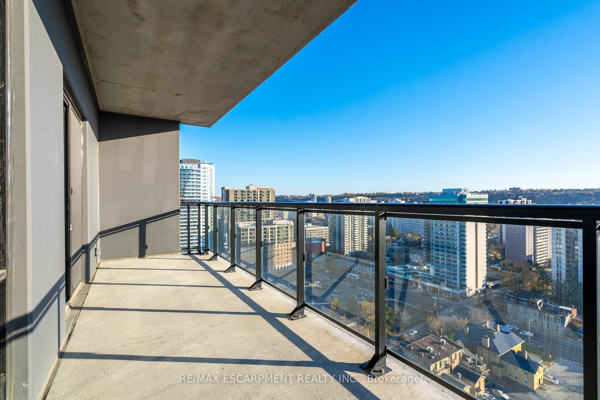 Photo 7 of Unit 2014, 15 Queen Street S, Hamilton, Central — HOMEH