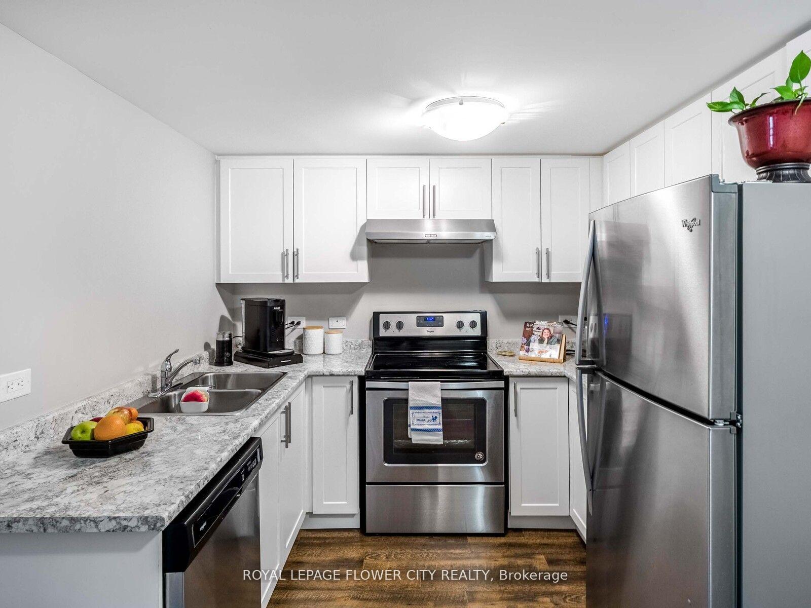 Photo 13 of Unit 303, 7 Kay Crescent, Guelph, Pineridge/Westminster Woods — HOMEH