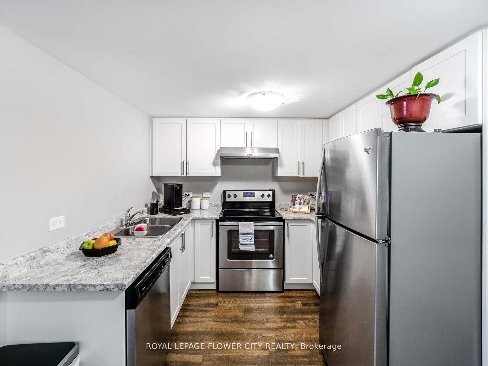 Photo 6 of Unit 303, 7 Kay Crescent, Guelph, Pineridge/Westminster Woods — HOMEH