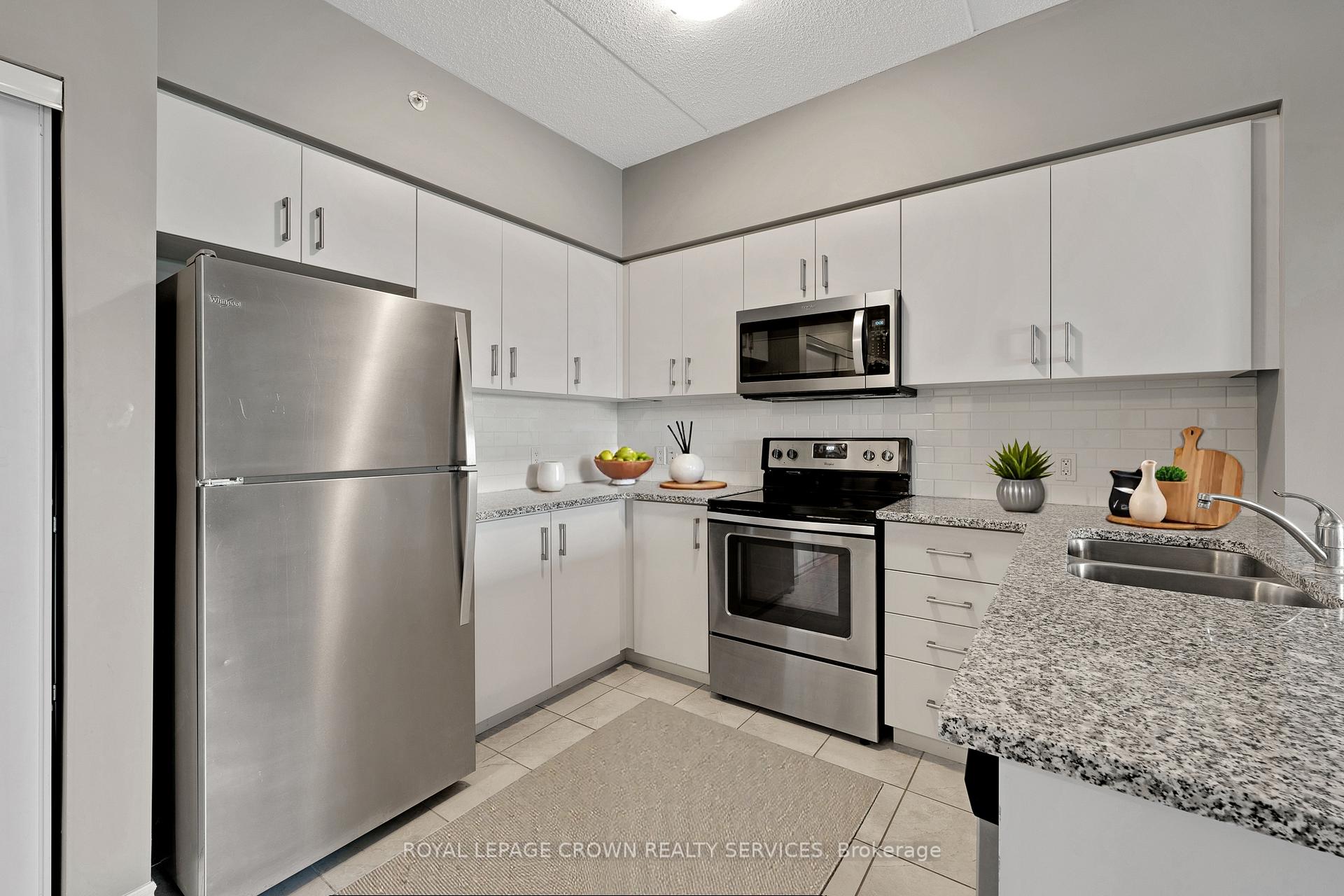 Photo 12 of Unit 312, 1280 Gordon Street S, Guelph, Kortright East — HOMEH