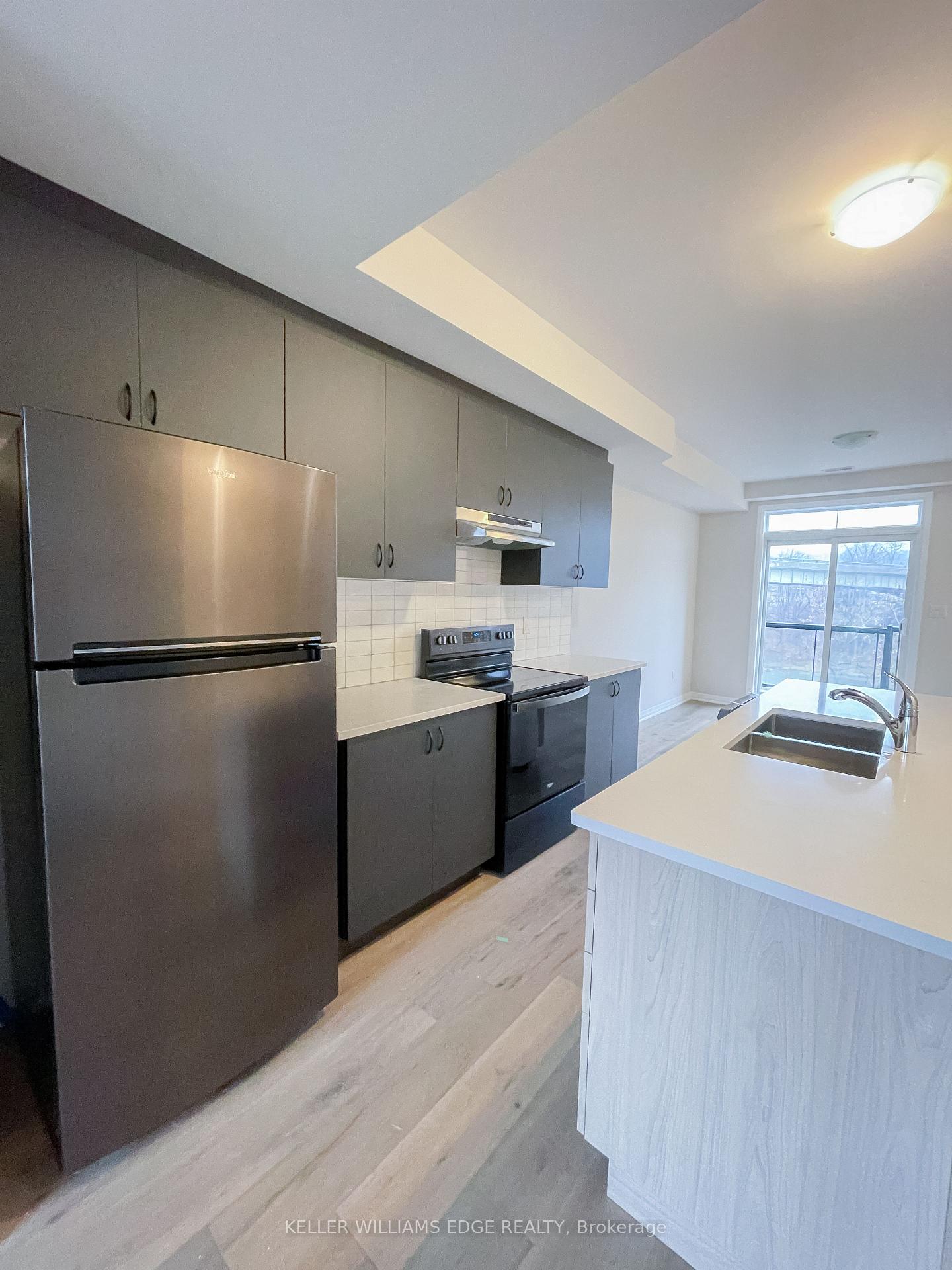 Photo 15 of Unit 4, 2 Willow Street, Brant, Paris — HOMEH
