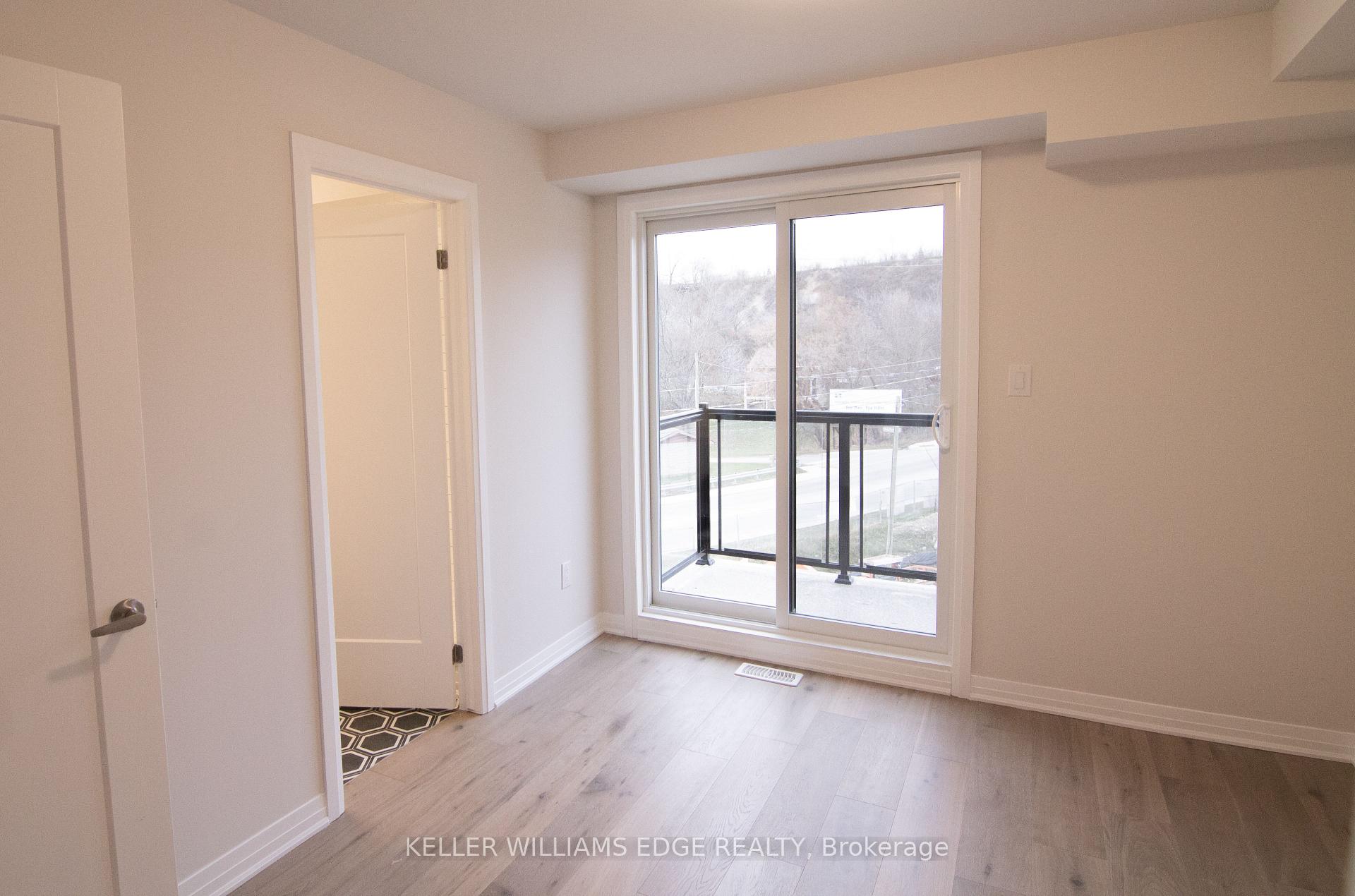 Photo 10 of Unit 4, 2 Willow Street, Brant, Paris — HOMEH